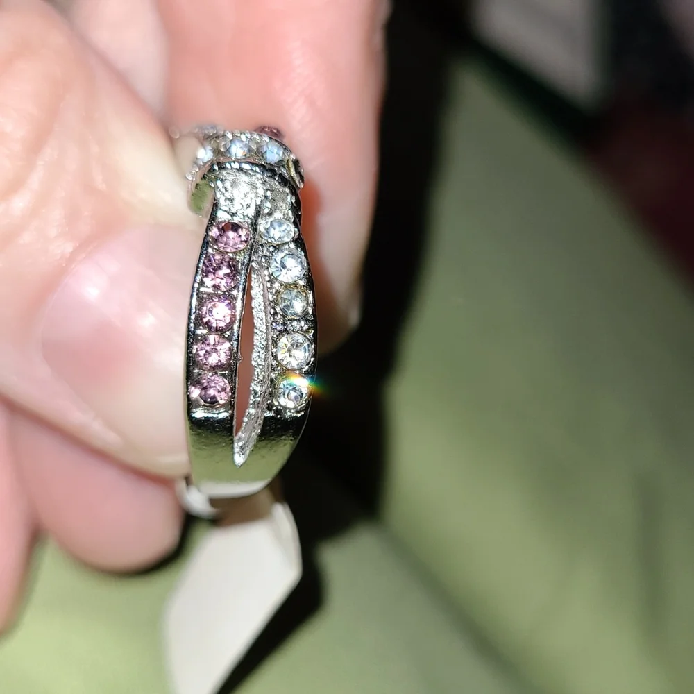 Pink & Clear Crystal Rhinestone Criss-Cross Bow Style Silver-tone Ring Size 8 - Picture 5 of 10